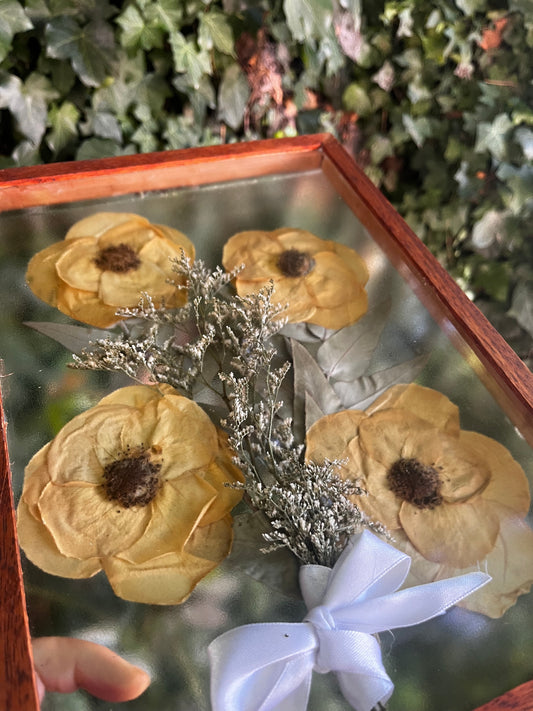 CUADRO | Ramo de novia prensado